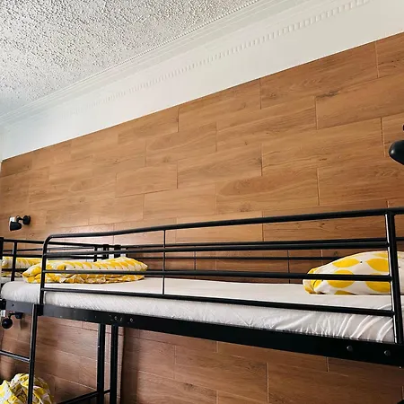 Samps Hostal *