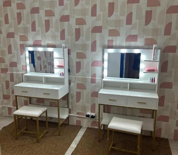 بيت شباب Samps *