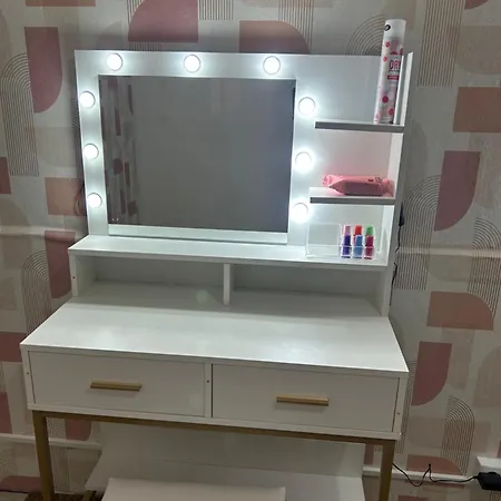 Samps אכסניה *