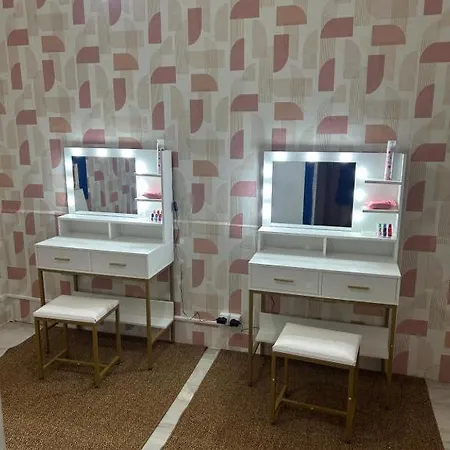 ホステル Samps *